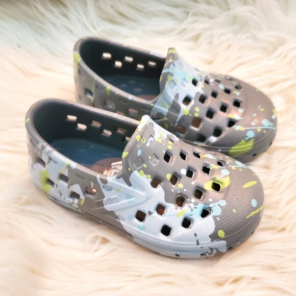 Vans Grey Paint Splatter Slip-On TRK Kids Water Shoes SZ 5.5 - Picture 1 of 7